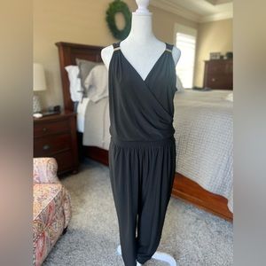 WHITE House, Black market petite black knit tapered leg jumpsuit size medium